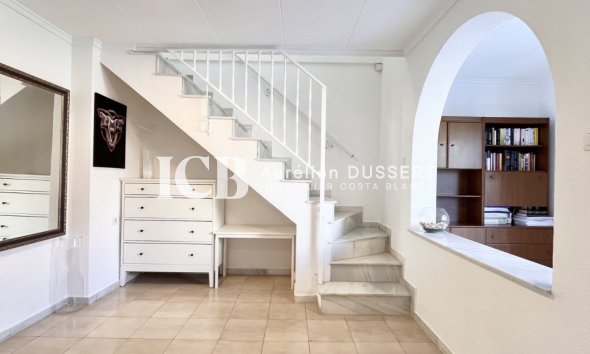 Revente - Maison mitoyenne -
Torrevieja - La Siesta - El Salado -  Torreta