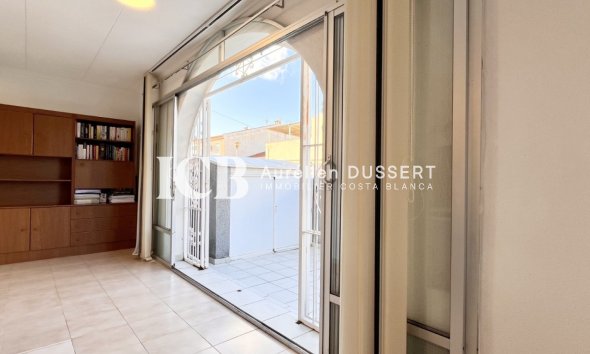 Revente - Maison mitoyenne -
Torrevieja - La Siesta - El Salado -  Torreta