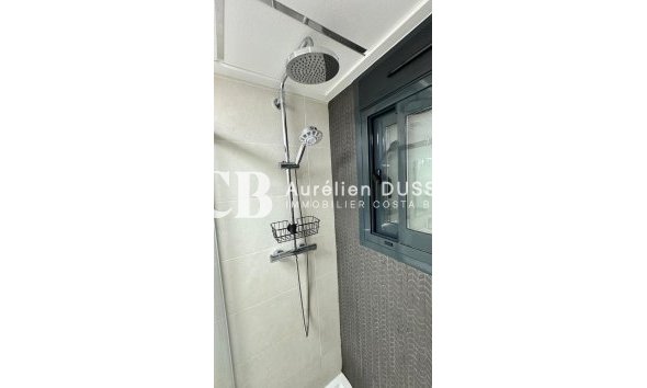 Revente - Appartement -
Torrevieja - Calas blanca