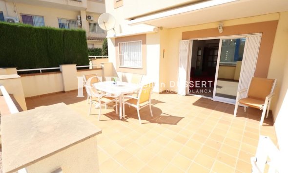 Revente - Appartement -
Orihuela Costa - Campoamor