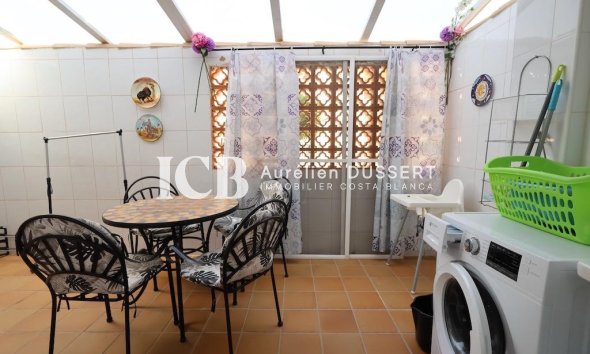 Revente - Appartement -
Orihuela Costa - Campoamor