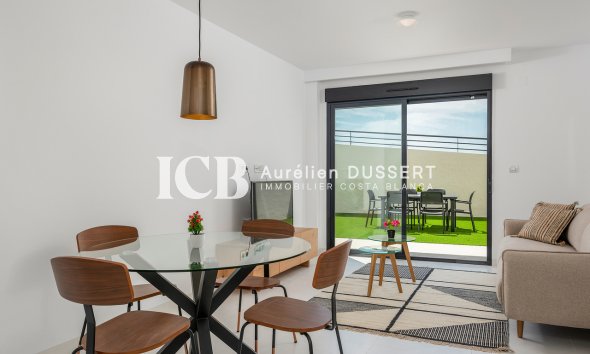 Reventa - Apartamento / piso -
San Miguel de Salinas