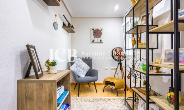 Revente - Appartement -
Los Montesinos