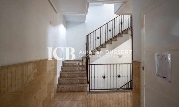 Revente - Appartement -
Los Montesinos