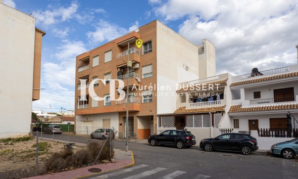 Revente - Appartement -
Los Montesinos