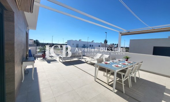 Reventa - Adosado -
Daya Vieja