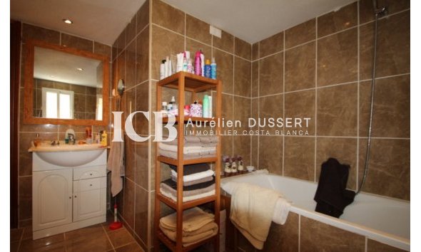 Revente - Villa -
Orihuela Costa - Villamartín