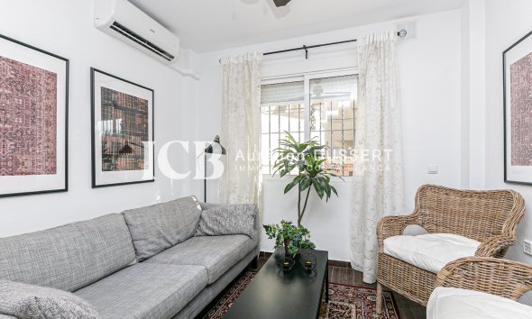 Revente - Maison mitoyenne -
Torrevieja - Torretas