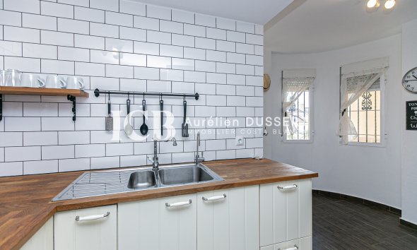 Revente - Maison mitoyenne -
Torrevieja - Torretas