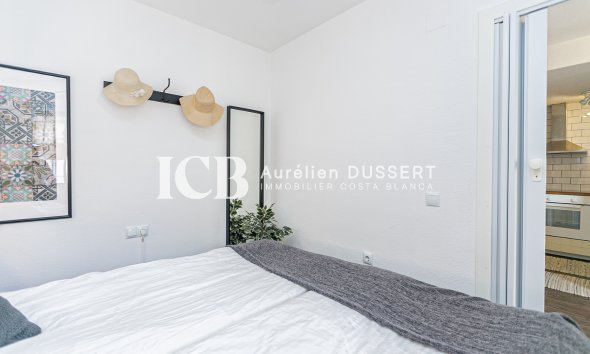 Revente - Maison mitoyenne -
Torrevieja - Torretas