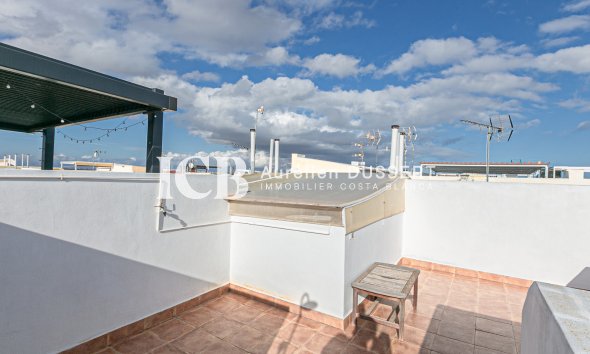 Revente - Maison mitoyenne -
Torrevieja - Torretas