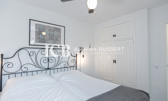 Revente - Maison mitoyenne -
Torrevieja - Torretas