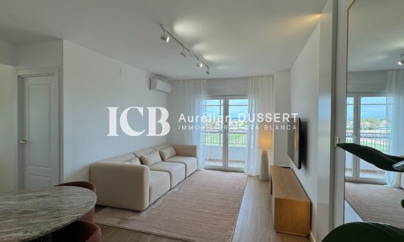 Revente - Appartement -
Punta Prima - Torrevieja