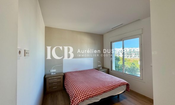 Resale - Apartment / flat -
Las Colinas Golf