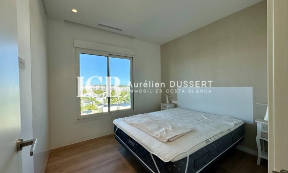 Resale - Apartment / flat -
Las Colinas Golf