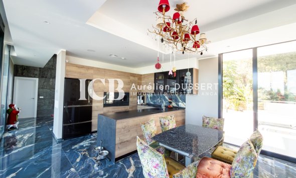 Revente - Villa -
Las Colinas Golf