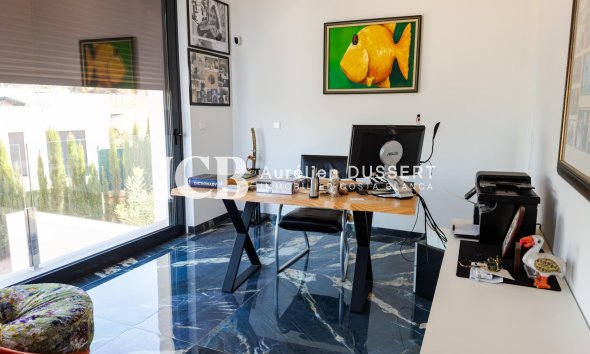 Revente - Villa -
Las Colinas Golf