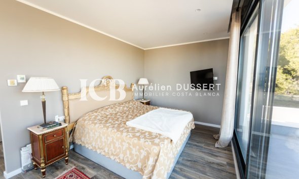 Revente - Villa -
Las Colinas Golf