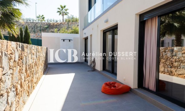 Revente - Villa -
Las Colinas Golf