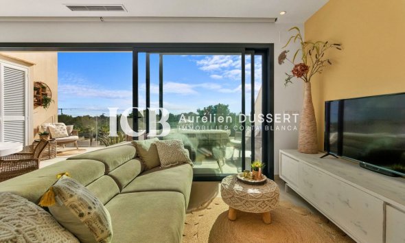 Reventa - Apartamento / piso -
Las Colinas Golf