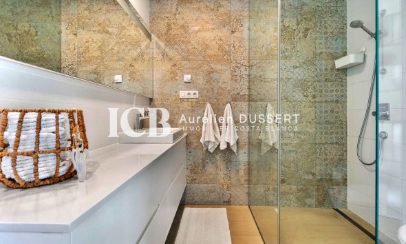 Reventa - Apartamento / piso -
Las Colinas Golf