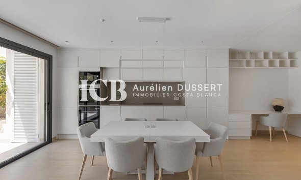 Resale - Apartment / flat -
Las Colinas Golf