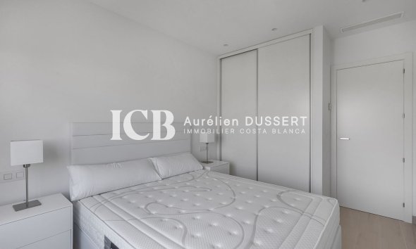 Resale - Apartment / flat -
Las Colinas Golf