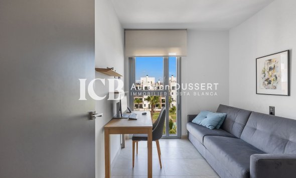 Resale - Apartment / flat -
Orihuela Costa