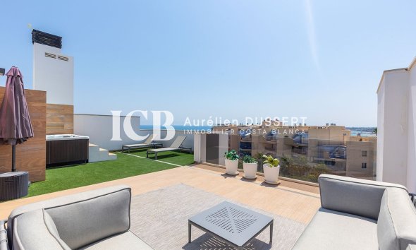 Resale - Apartment / flat -
Orihuela Costa