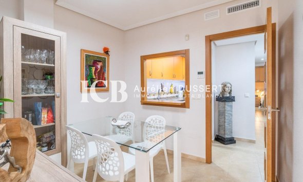 Revente - Appartement -
Torrevieja - Centro