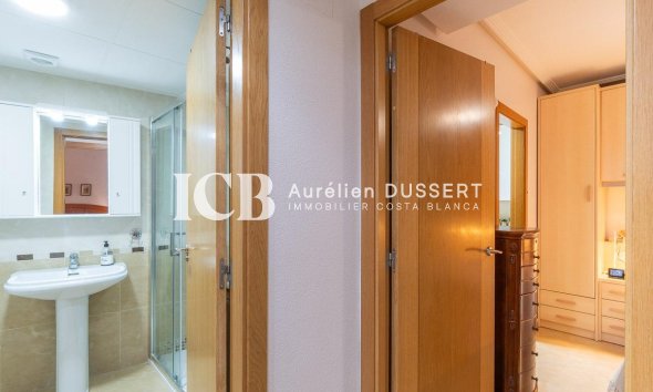 Revente - Appartement -
Torrevieja - Centro