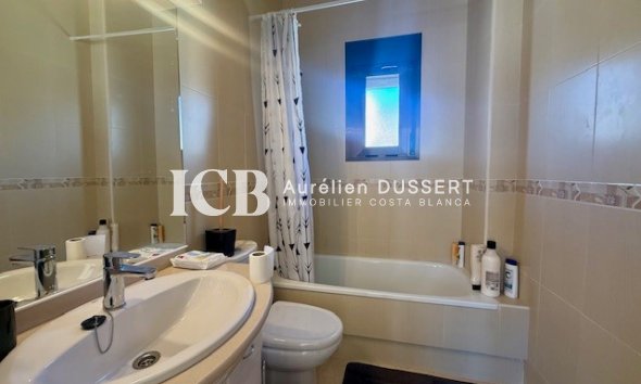 Resale - Townhouse -
San Miguel de Salinas