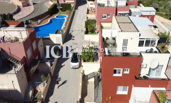 Revente - Maison mitoyenne -
Orihuela Costa - Villamartín