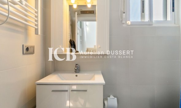 Revente - Maison mitoyenne -
Orihuela Costa - Villamartín