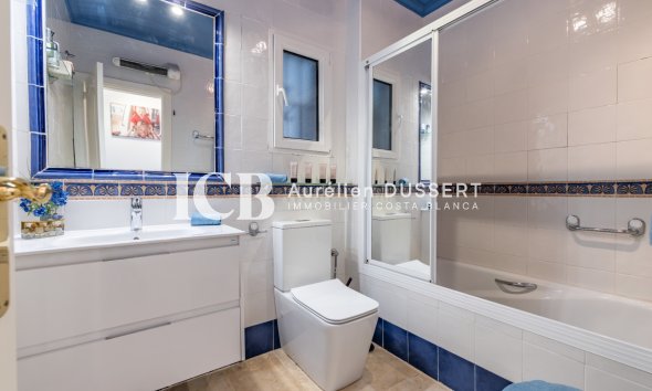 Revente - Appartement -
Orihuela Costa - Los Dolses