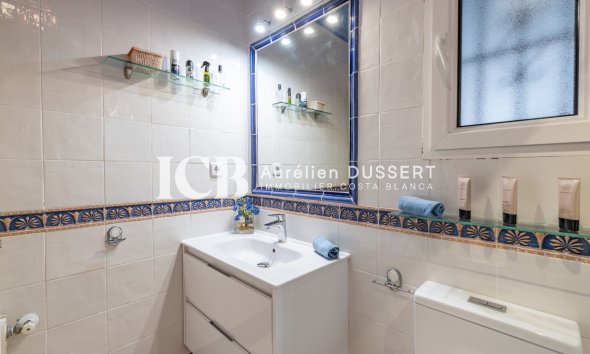 Revente - Appartement -
Orihuela Costa - Los Dolses