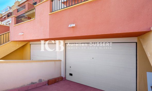 Revente - Maison mitoyenne -
Orihuela Costa - Los Dolses