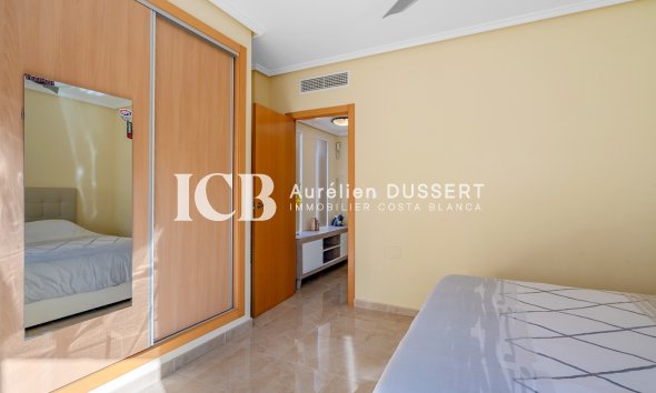 Revente - Maison mitoyenne -
Orihuela Costa - Los Dolses