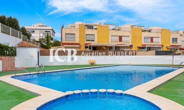 Revente - Maison mitoyenne -
Orihuela Costa - Los Dolses