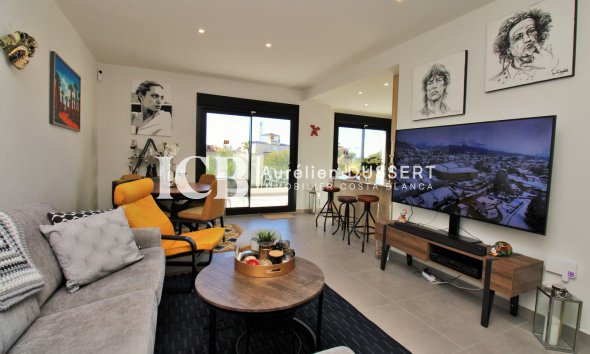 Revente - Appartement -
Orihuela Costa - Villamartín