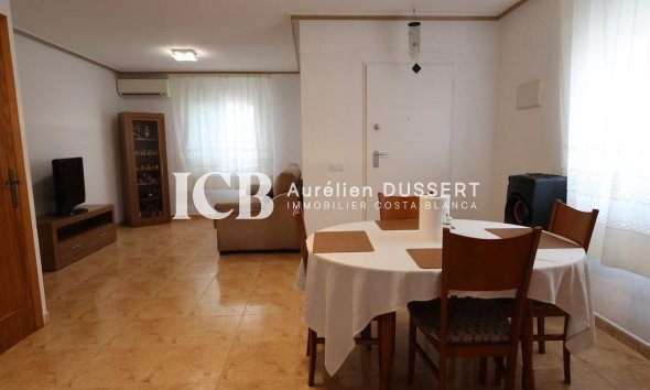 Revente - Maison mitoyenne -
Torrevieja - El limonar