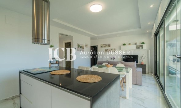 Revente - Appartement -
Orihuela Costa - PAU 26