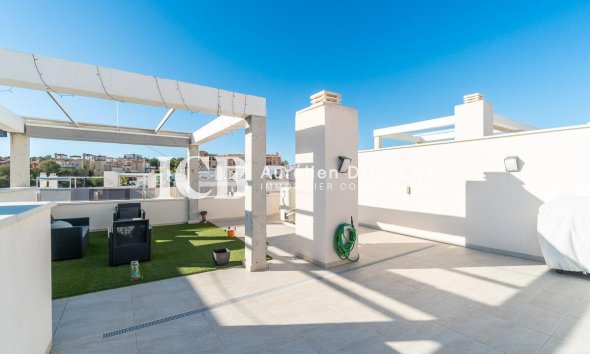Revente - Appartement -
Orihuela Costa - PAU 26