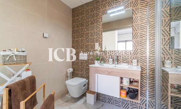 Revente - Appartement -
Orihuela Costa - PAU 26