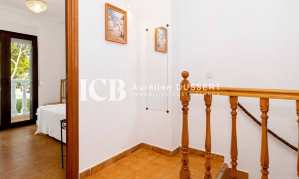 Revente - Maison mitoyenne -
Orihuela Costa - La Zenia