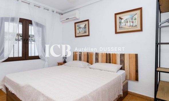 Revente - Maison mitoyenne -
Orihuela Costa - La Zenia