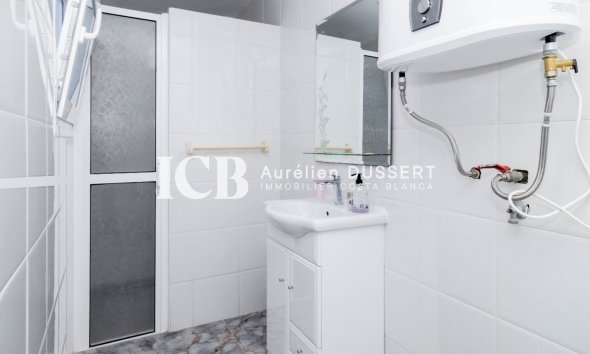 Revente - Maison mitoyenne -
Orihuela Costa - La Zenia