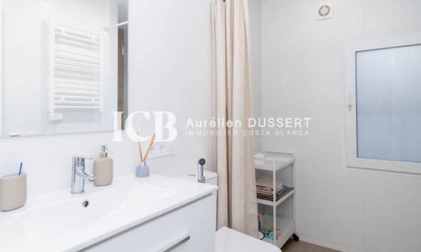 Revente - Maison mitoyenne -
Orihuela Costa - La Zenia