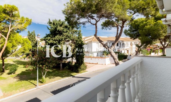 Revente - Maison mitoyenne -
Orihuela Costa - La Zenia