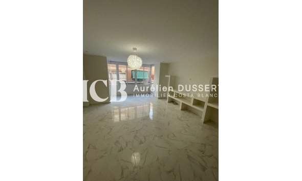 Revente - Appartement -
Torrevieja - torrevieja